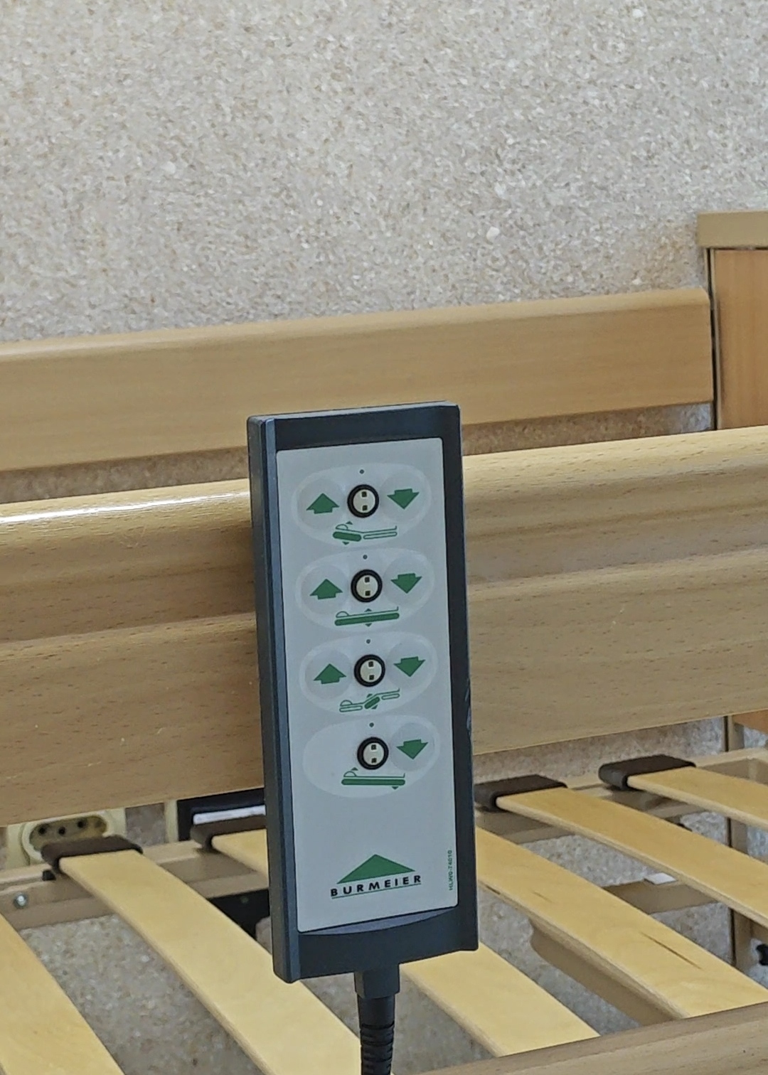 Bolnički krevet 90x200 cm sa podesivim uzglavljem i dušekom – slika 3